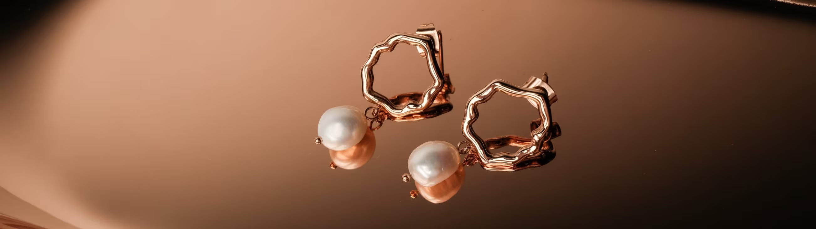 Rosévergoldeter Schmuck