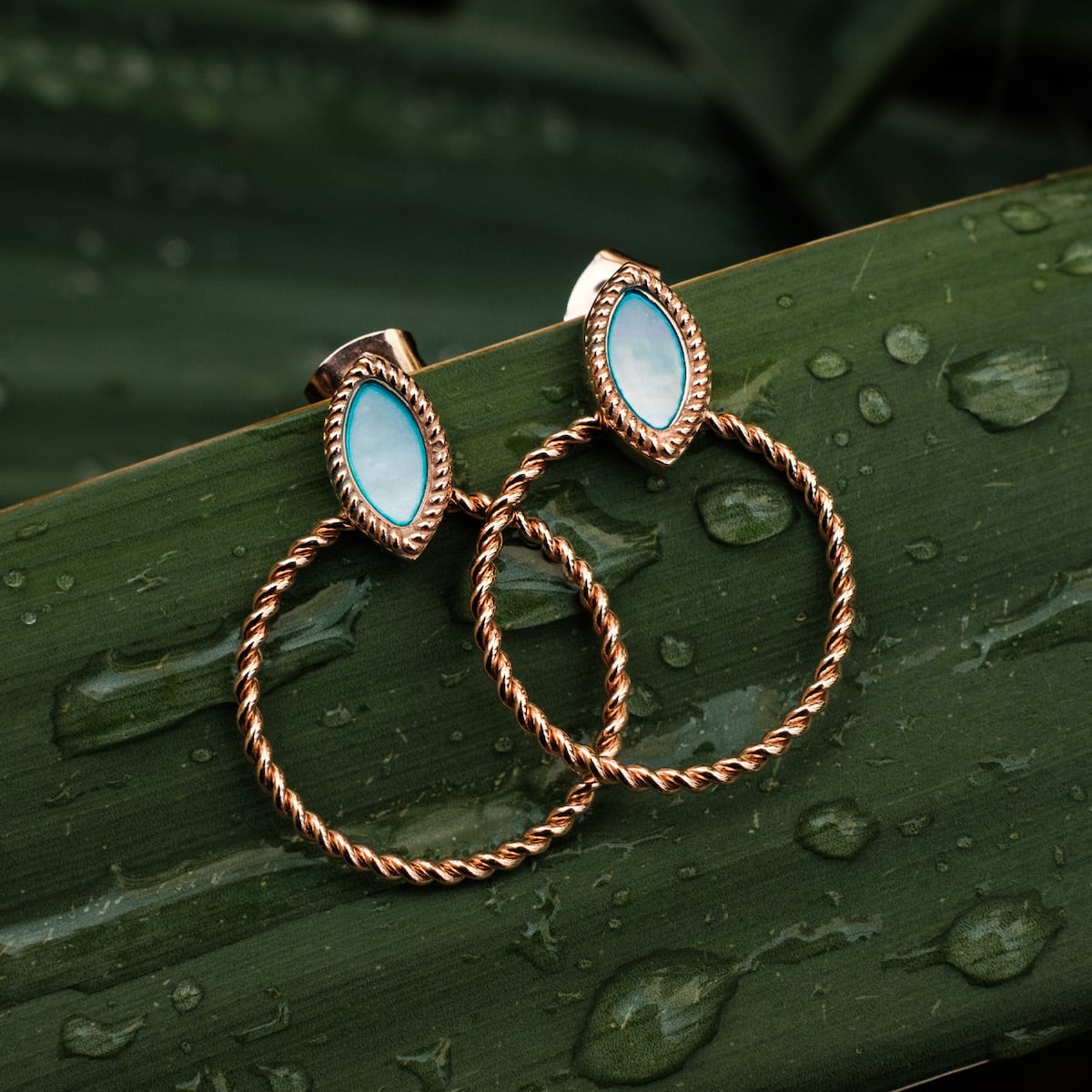 Visual Earrings (Mother-of-pearl/Rose Gold)