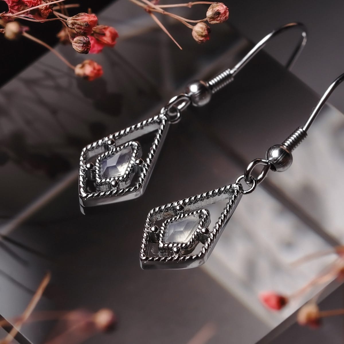 Daydreamer Earrings (Moonstone/Silver)