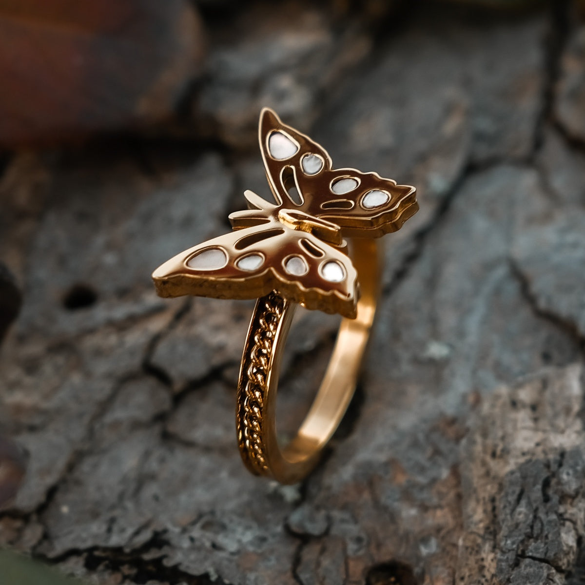 Fritillary Ring (Weißes Perlmutt/Gold)