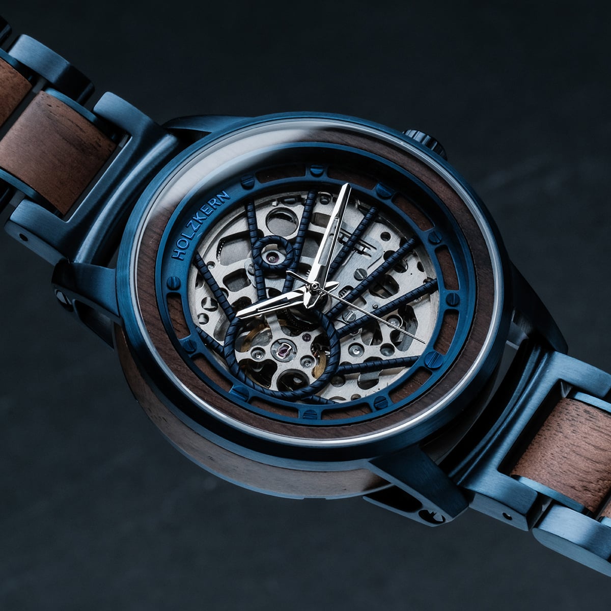 Cobalt (Walnut/Blue)