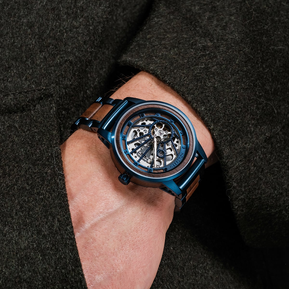 Cobalt (Walnut/Blue)