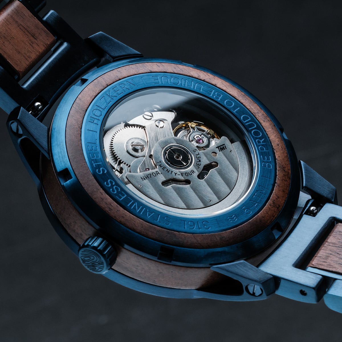 Cobalt (Walnut/Blue)