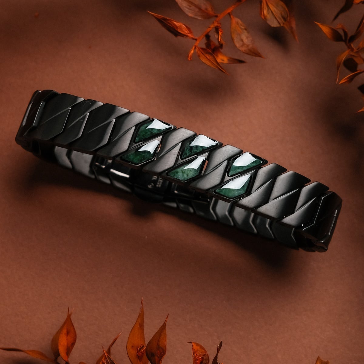 "Baritone" bracelet in marble and black with a sleek, modern design.