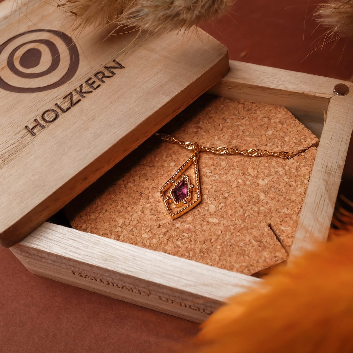Daydreamer Necklace (Amethyst/Gold)