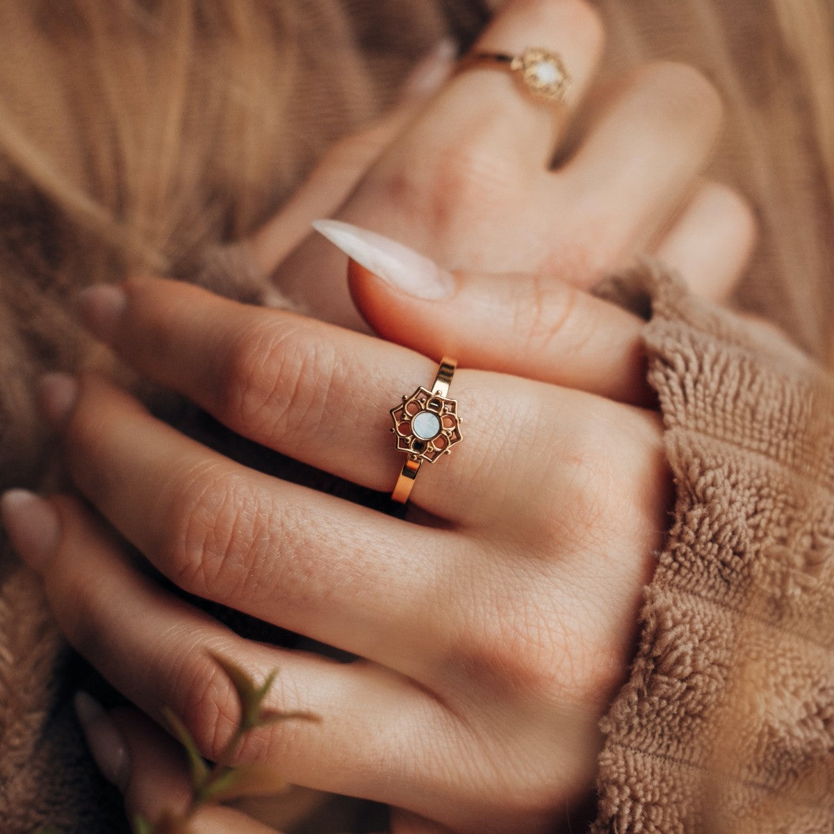 Composition Ring (Blaues Perlmutt/Gold)