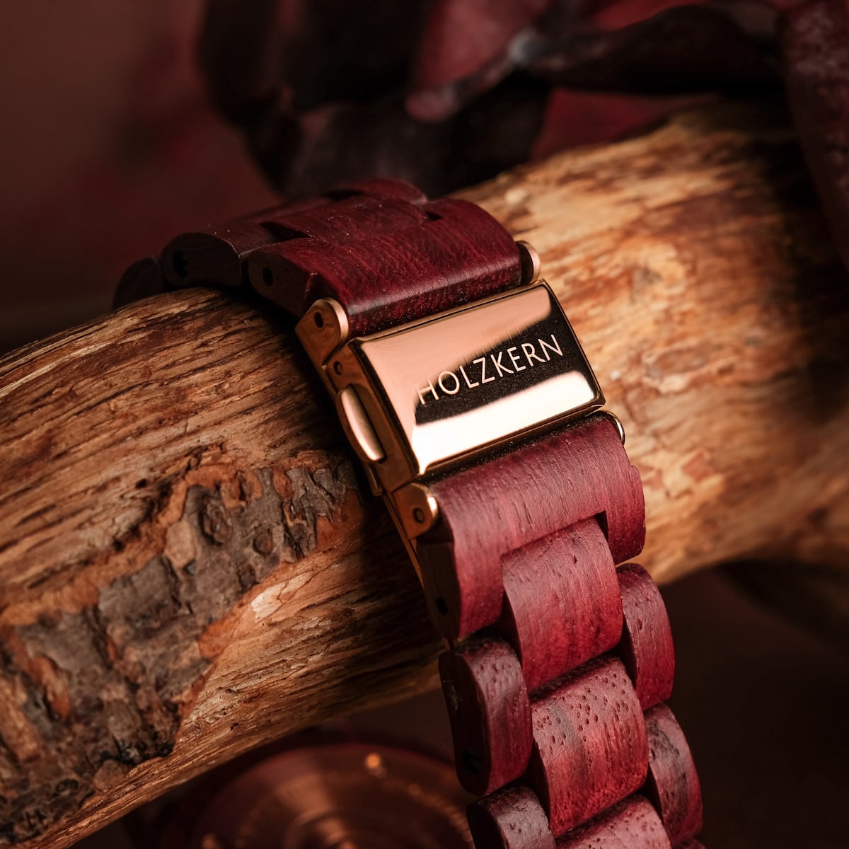 "Passion" wooden watch featuring Padauk and Maple materials with a rich, warm tone.