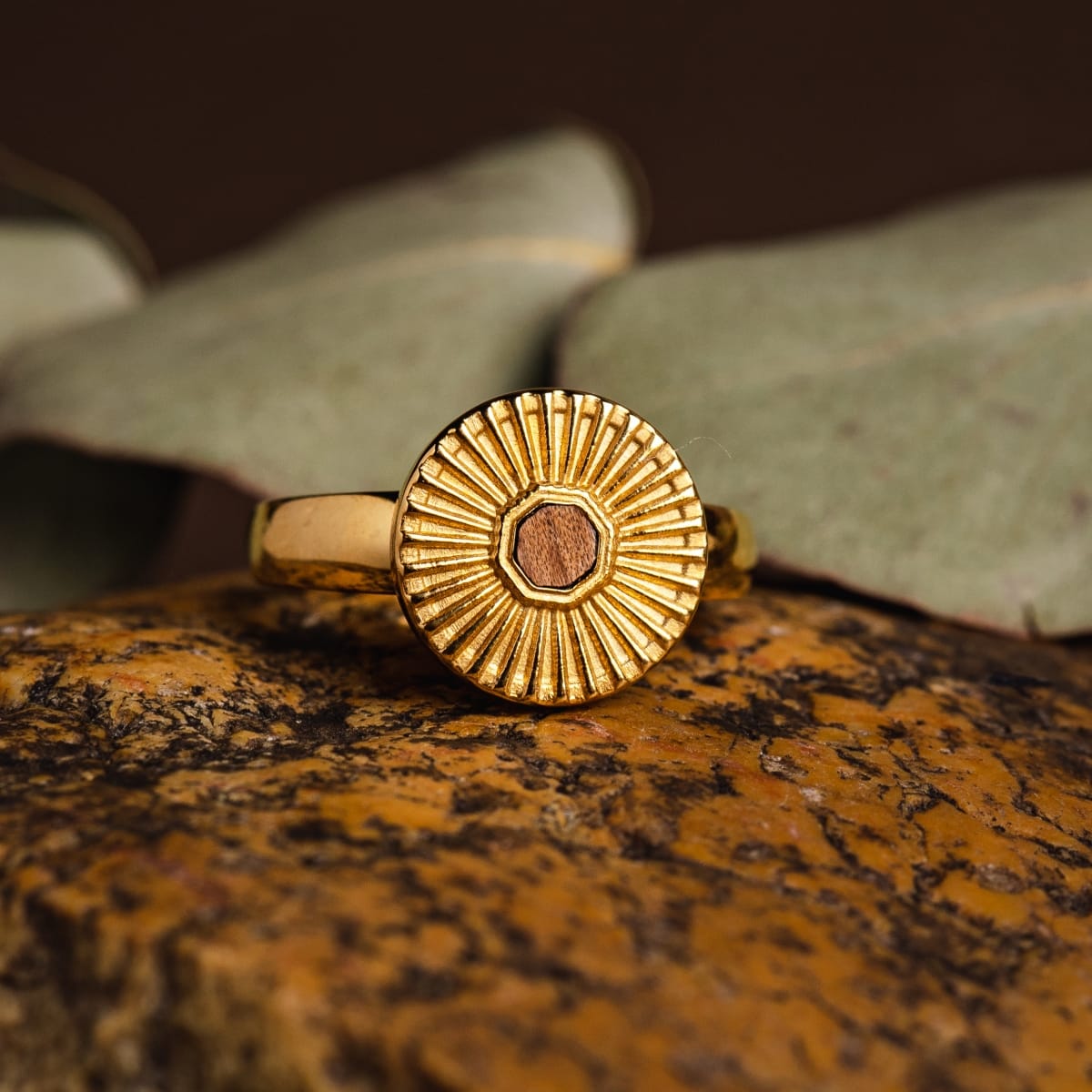 Stencil Ring (Koa/Gold)