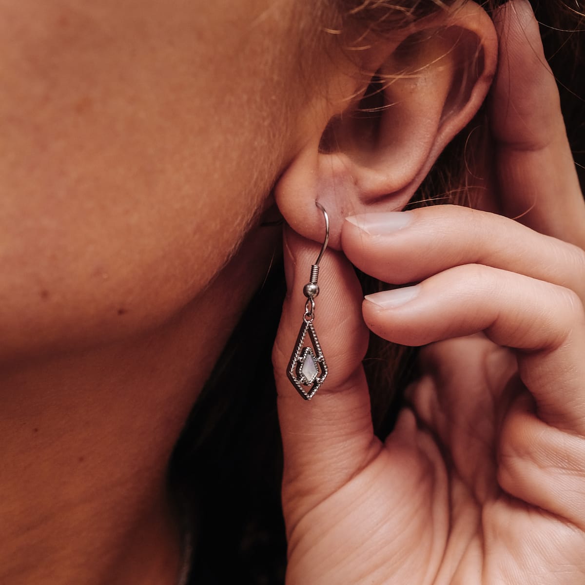 Daydreamer Earrings (Moonstone/Silver)