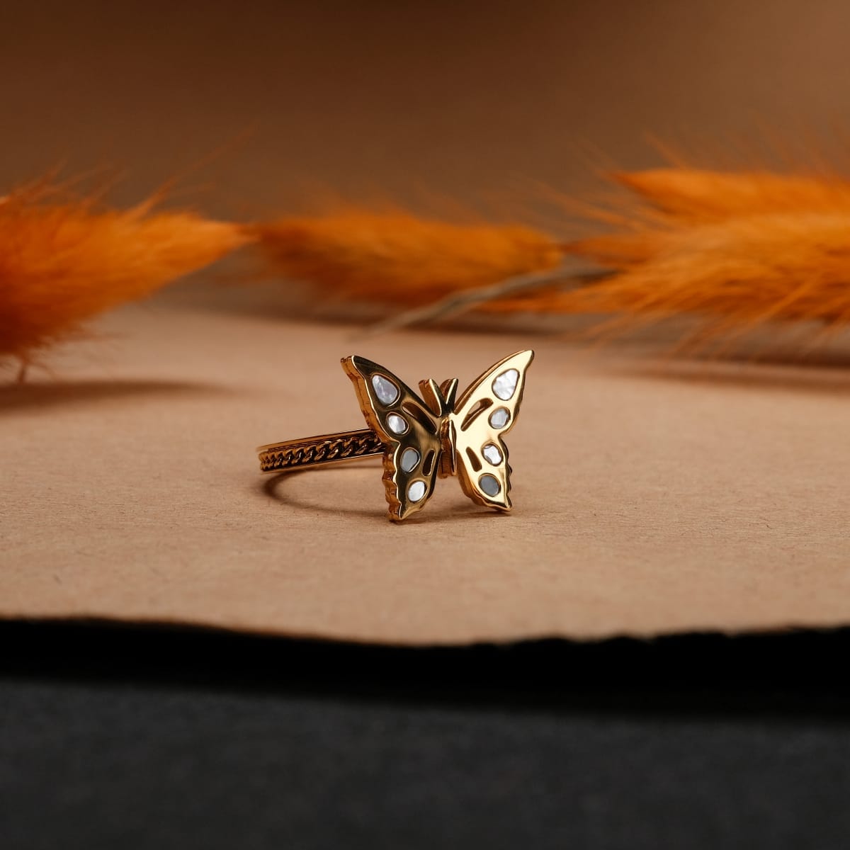 Fritillary Ring (Weißes Perlmutt/Gold)