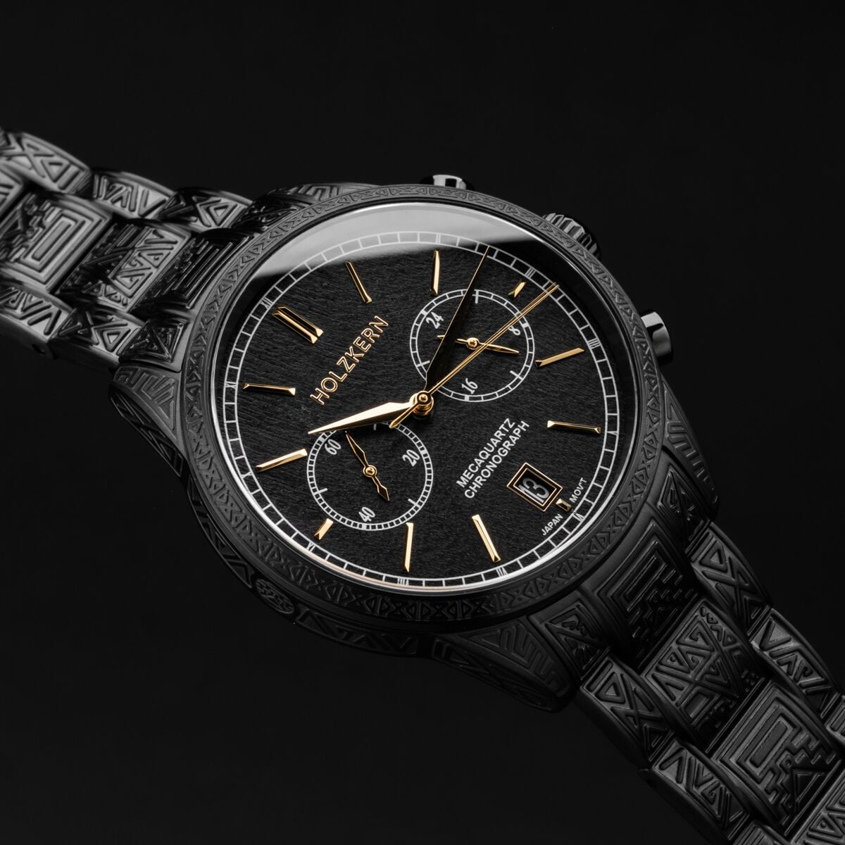 Insigna (Maple/Black)