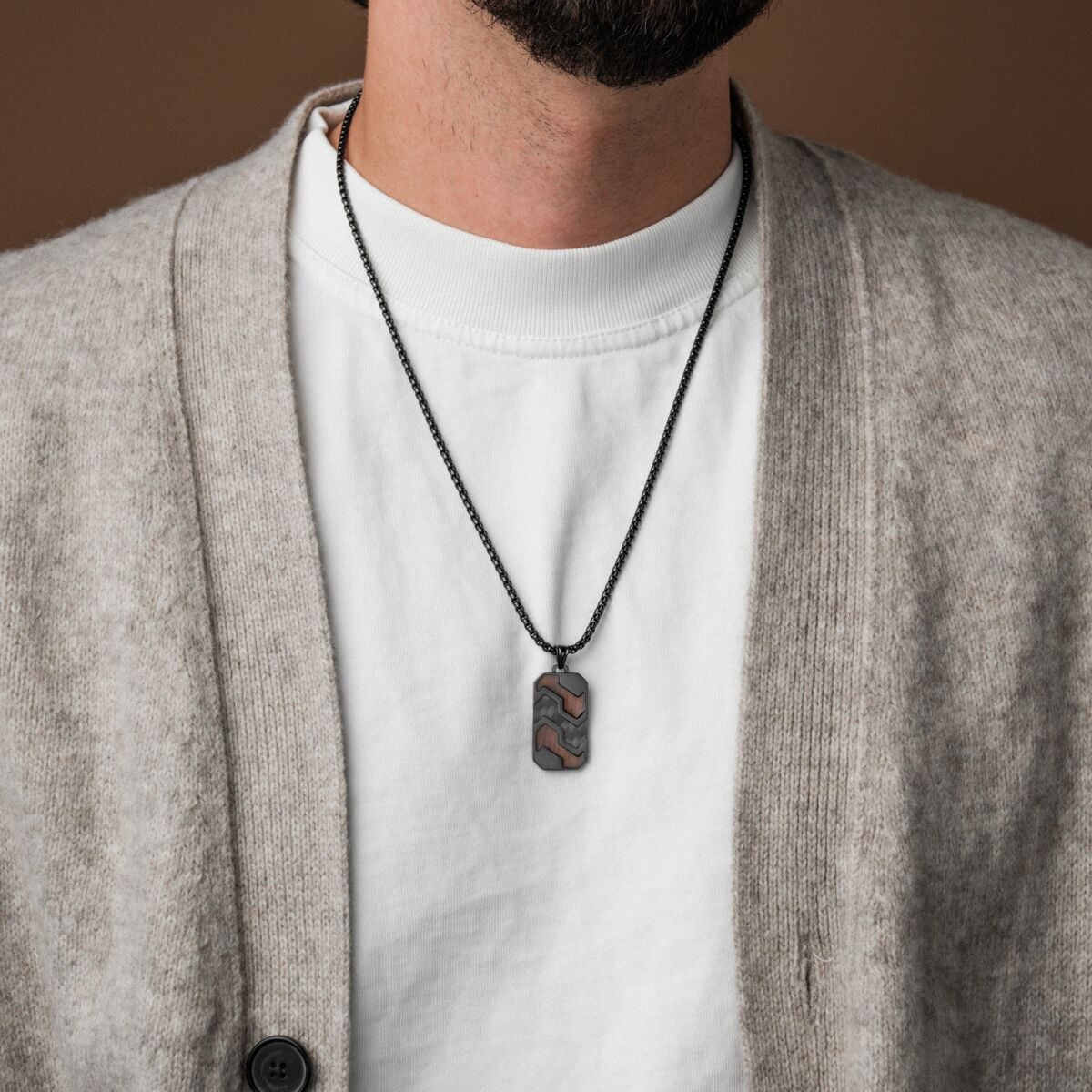 Outlands Necklace (Walnut/Carbon)