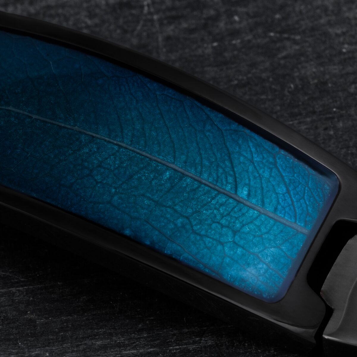 Modulus Bracelet (Real Leaf/Black)