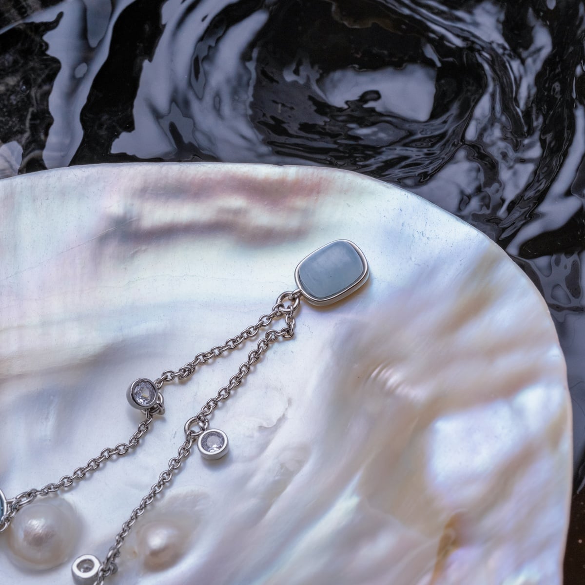 Dewdrops Necklace (Aquamarine/Silver)