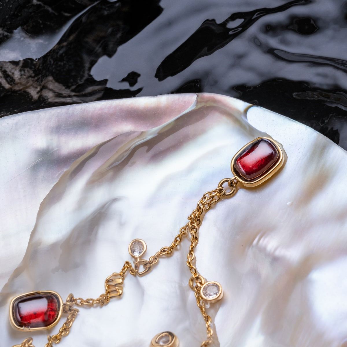 Dewdrops Halskette (Granat/Gold)