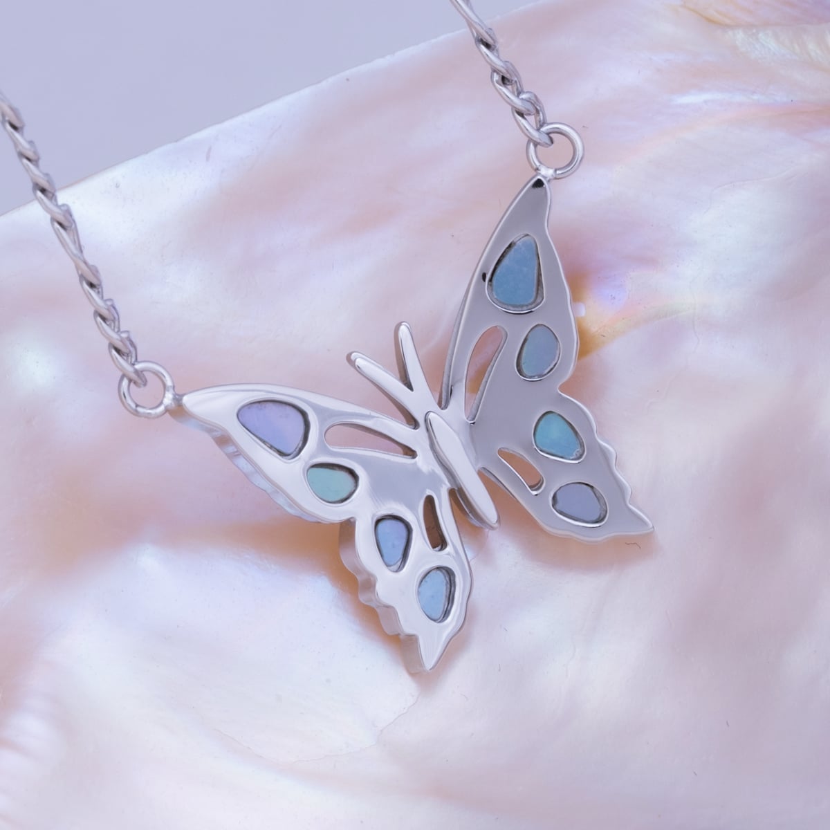 Fritillary Necklace (Mother-of-pearl/Silver)
