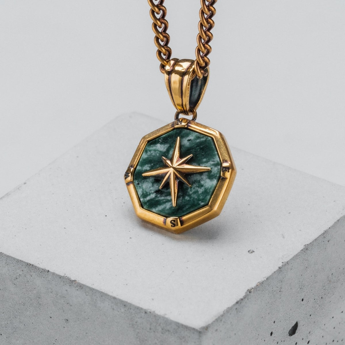 Polarstar Necklace (Marble/Gold)