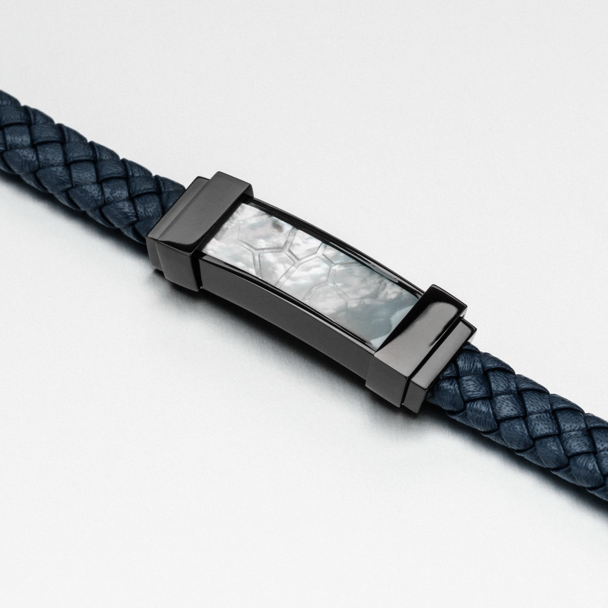 Wildrider Armband (Perlmutt/Blau)