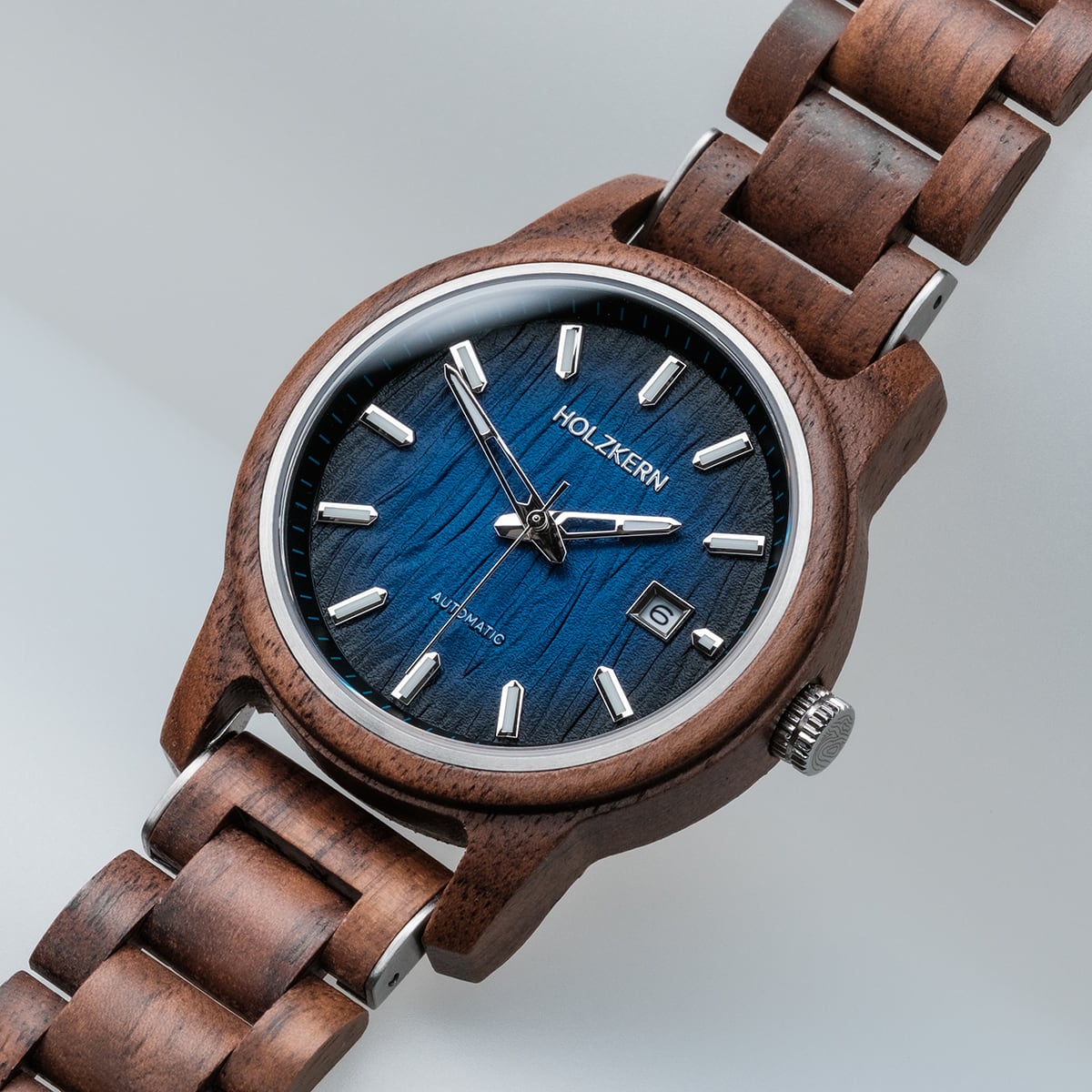 Nightbird (Walnut/Blue)