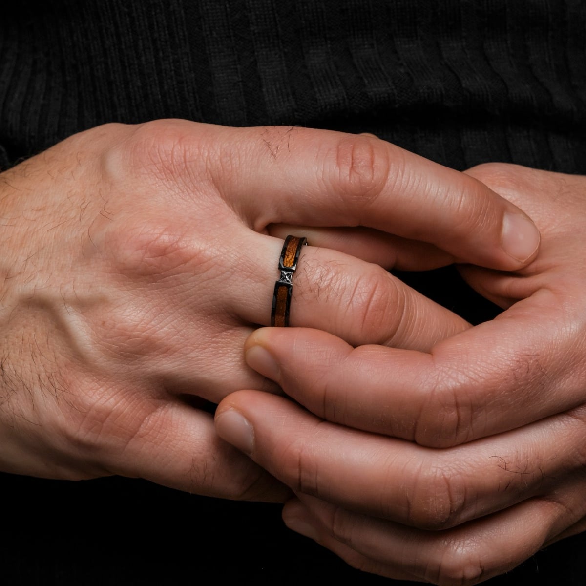 Campania Ring (Koa/Dark Gray)