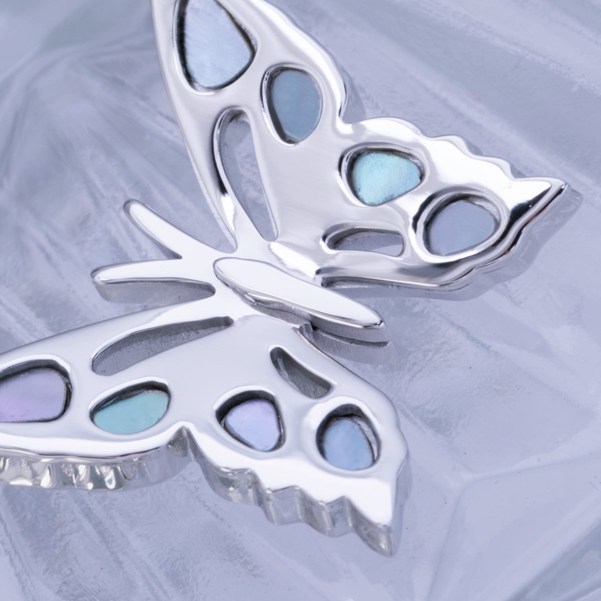 Fritillary Necklace (Mother-of-pearl/Silver)