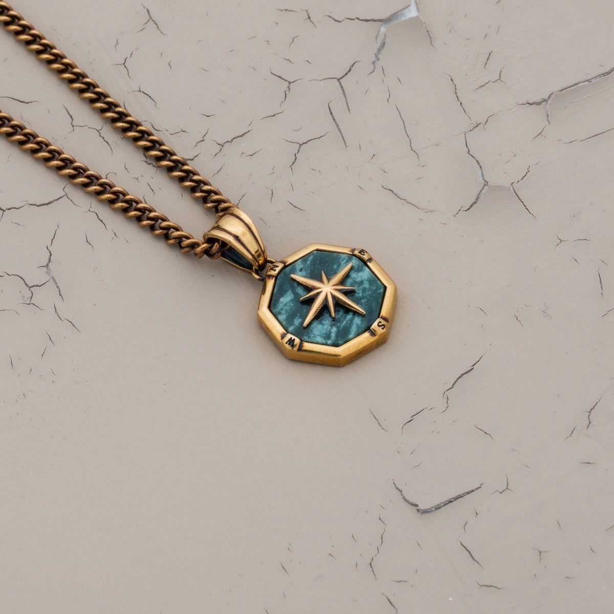 Polarstar Necklace (Marble/Gold)
