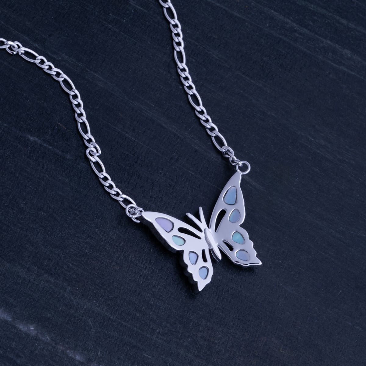 Fritillary Necklace (Mother-of-pearl/Silver)