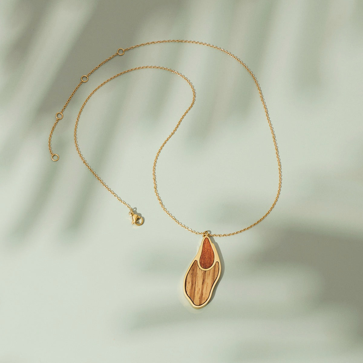 Sequoia Necklace (Zebrawood/Gold)