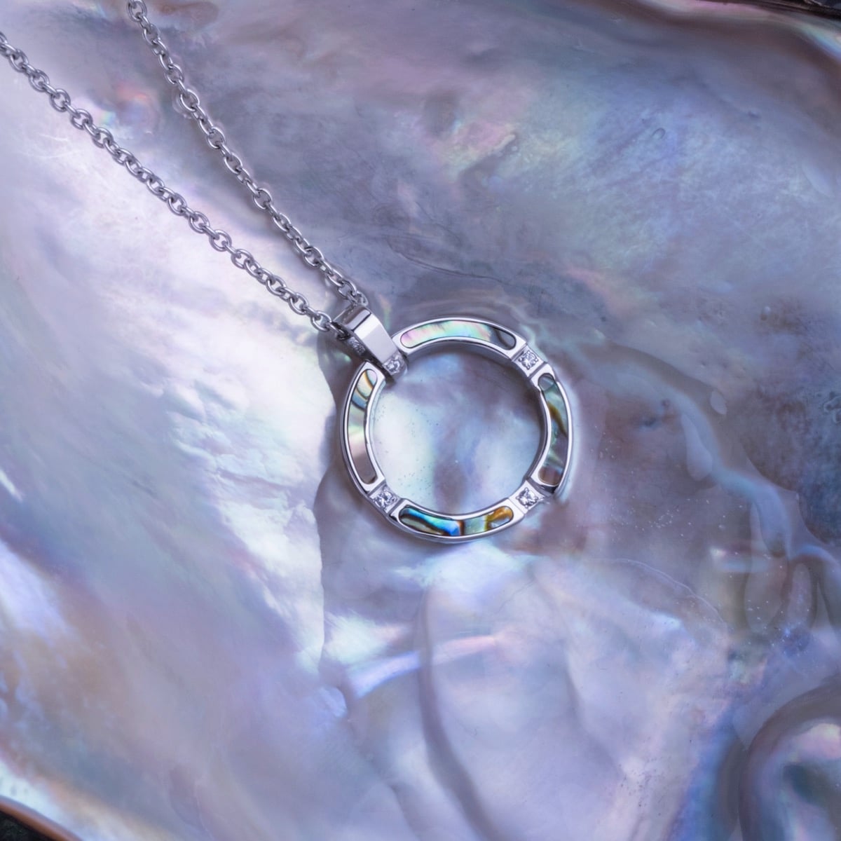 Campania Necklace (Abalone/Silver)