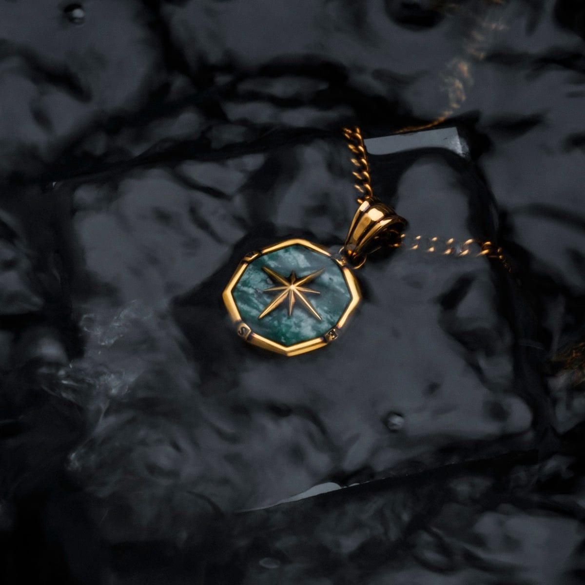 Polarstar Necklace (Marble/Gold)