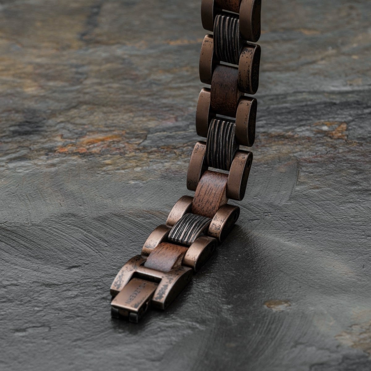 Marked (Walnut/Copper)