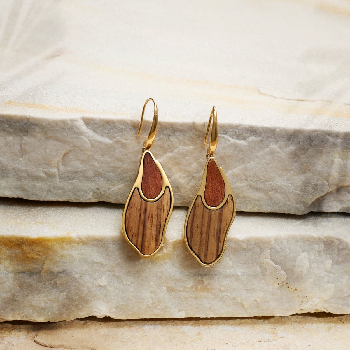 Sequoia Ohrringe (Zebrano/Gold) II
