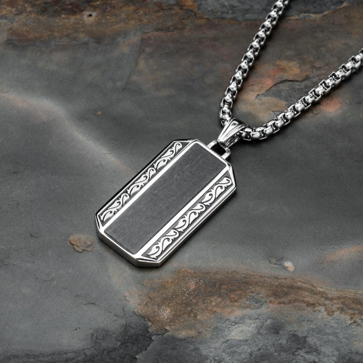 Marked Necklace (Maple/Silver)