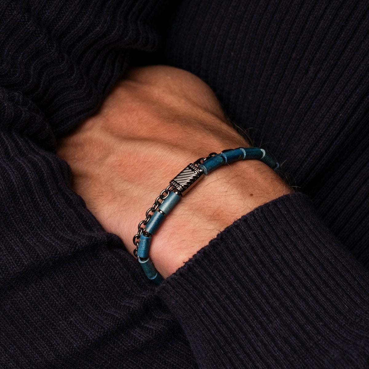 "Supersonic" bracelet features a sleek maple and gray design, combining elegance with modern style.