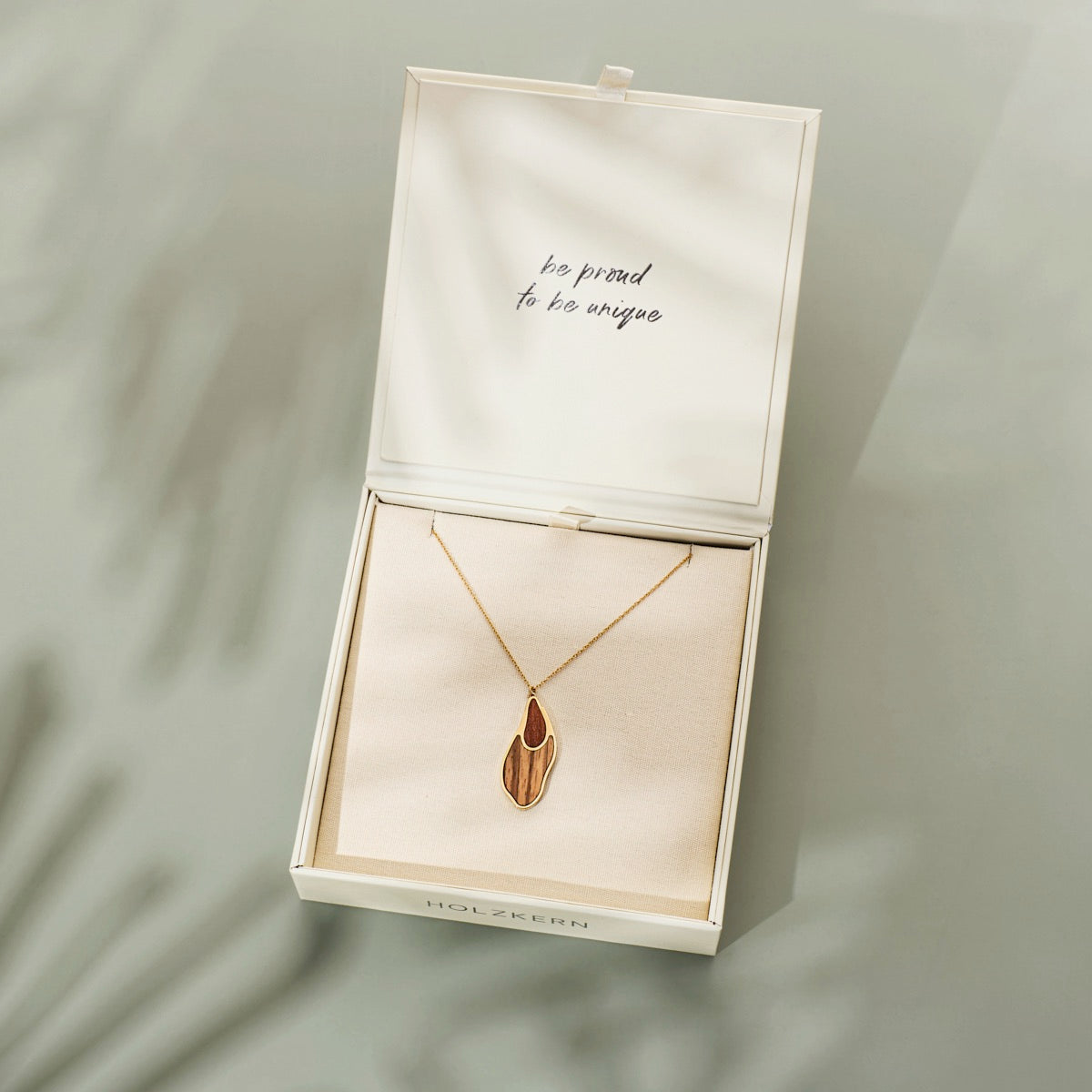 Sequoia Necklace (Zebrawood/Gold)