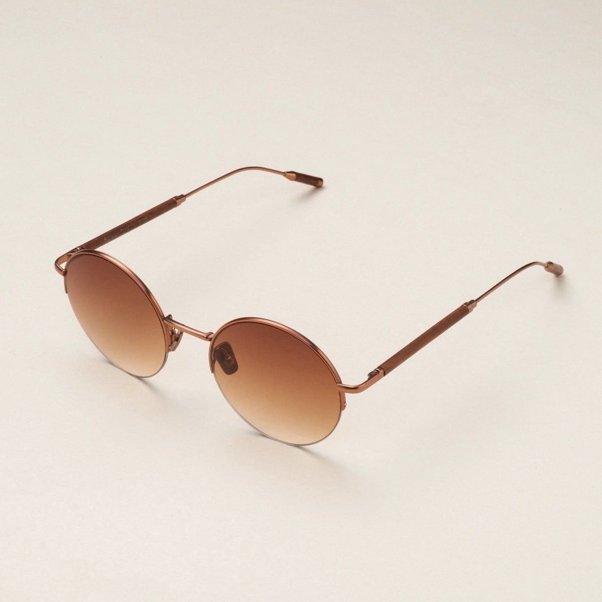 The Adventurous (Walnut/Bronze)