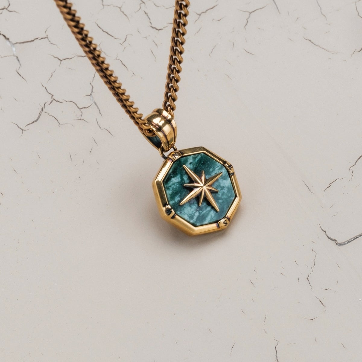 Polarstar Necklace (Marble/Gold)
