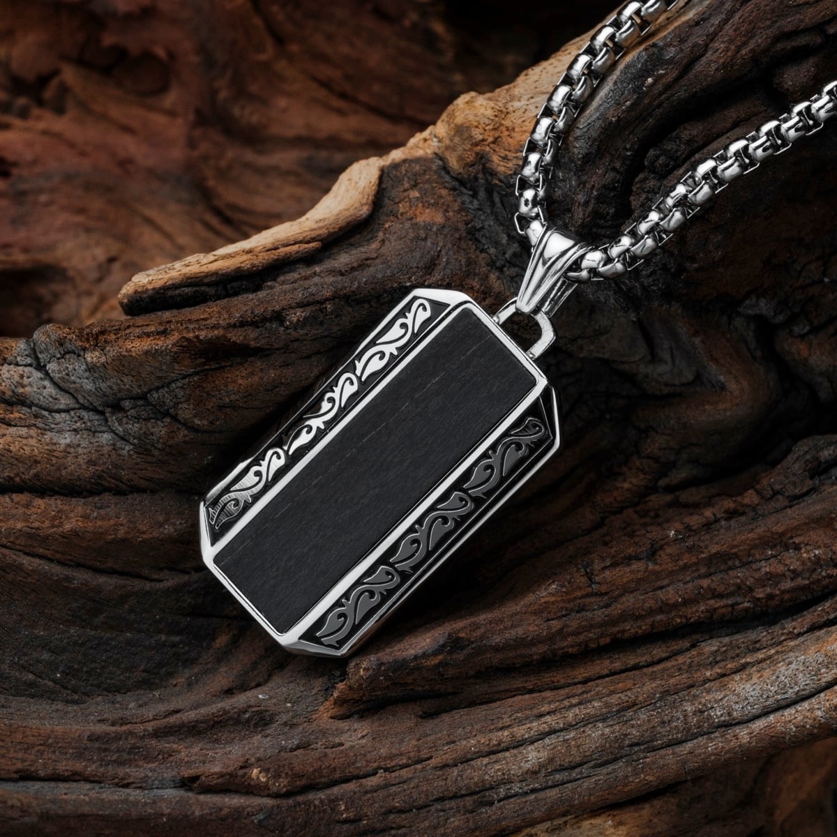 Marked Necklace (Maple/Silver)