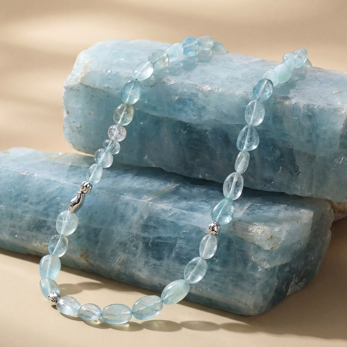 Fireworks Necklace (Aquamarine/Silver)