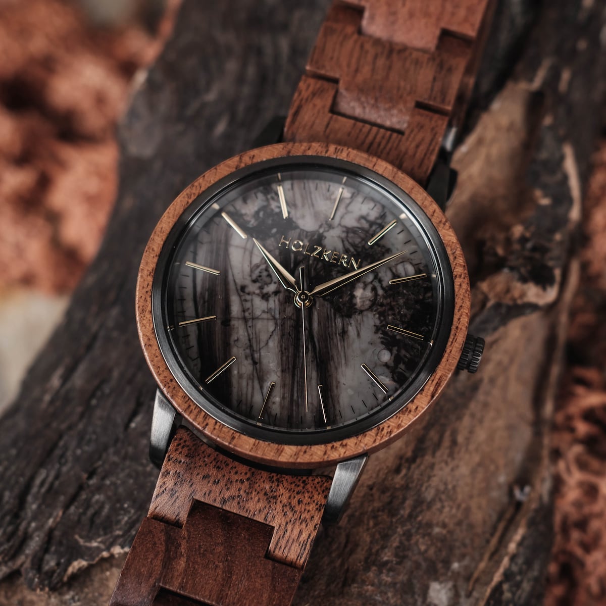 "Leonardo" watch featuring a Walnut wood band and marble dial with a rustic, natural design.