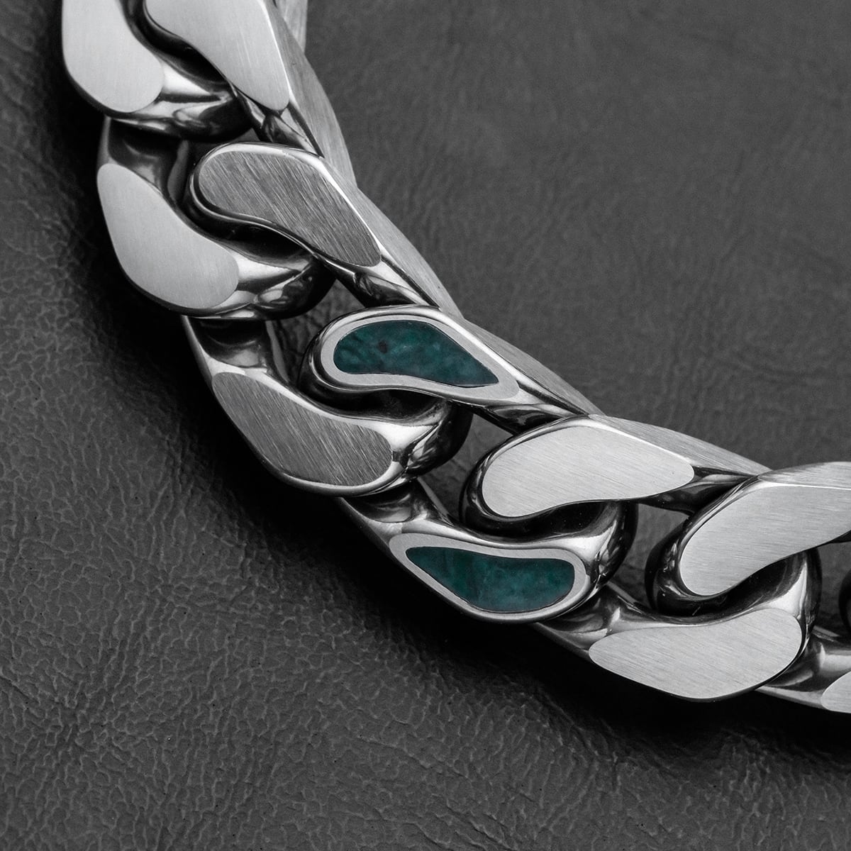 Bodyguards (Turquoise/Silver)